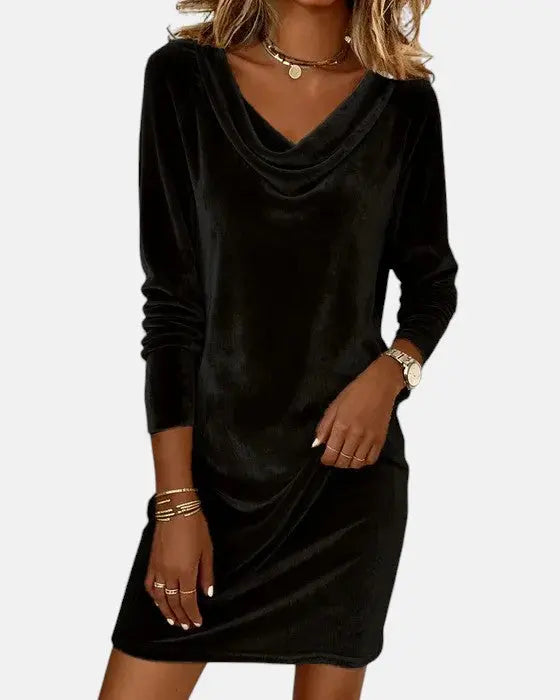 Celeste | Loose Fitting Velvet Dress Clara Monroe