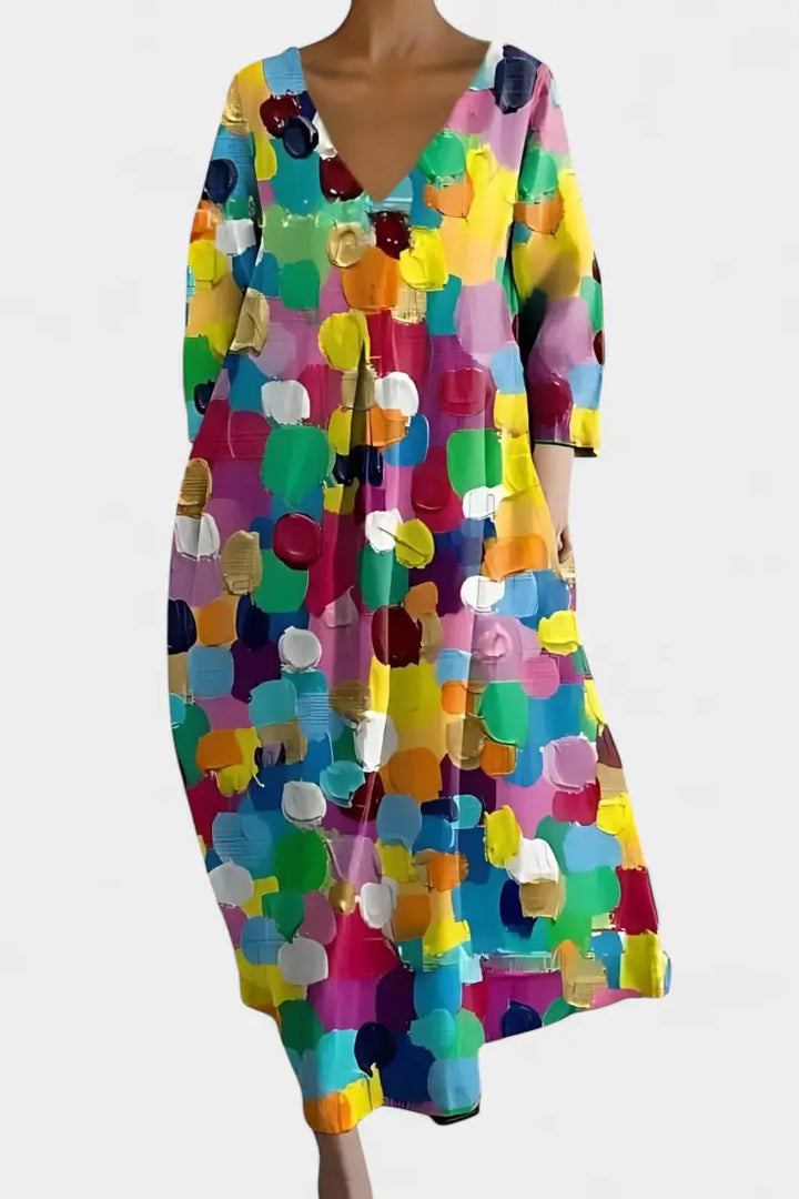 Isalinde | Comfortable V-neck Dress Clara Monroe