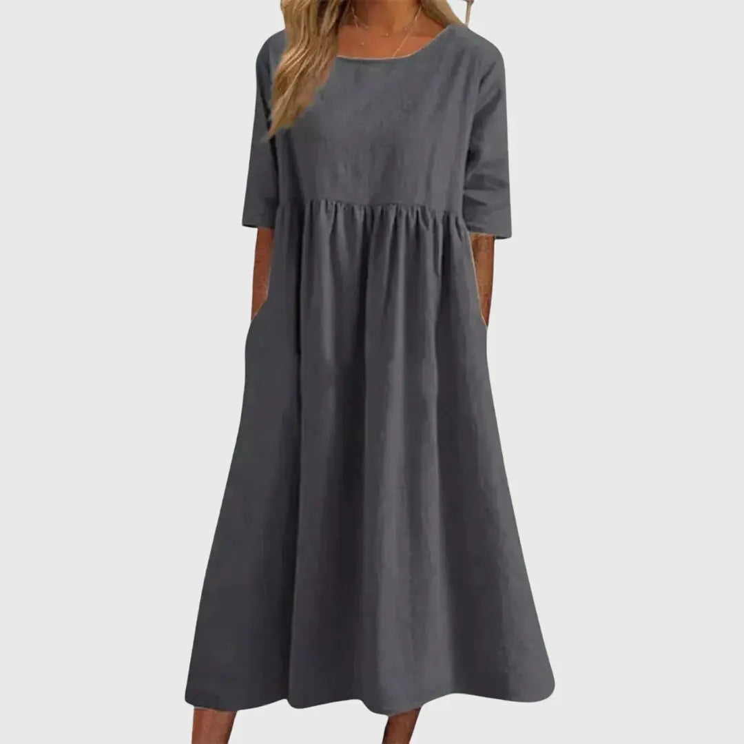 Haisley™ | Elegant Short-Sleeved Dress Clara Monroe
