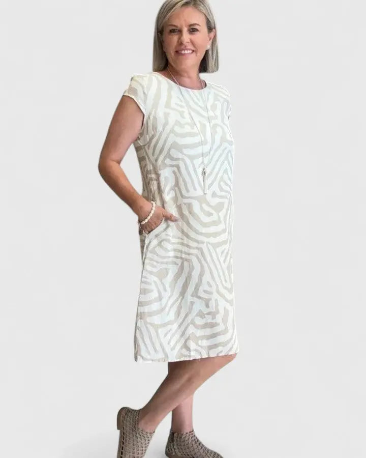 Calyviah | Comfortable Dress Clara Monroe