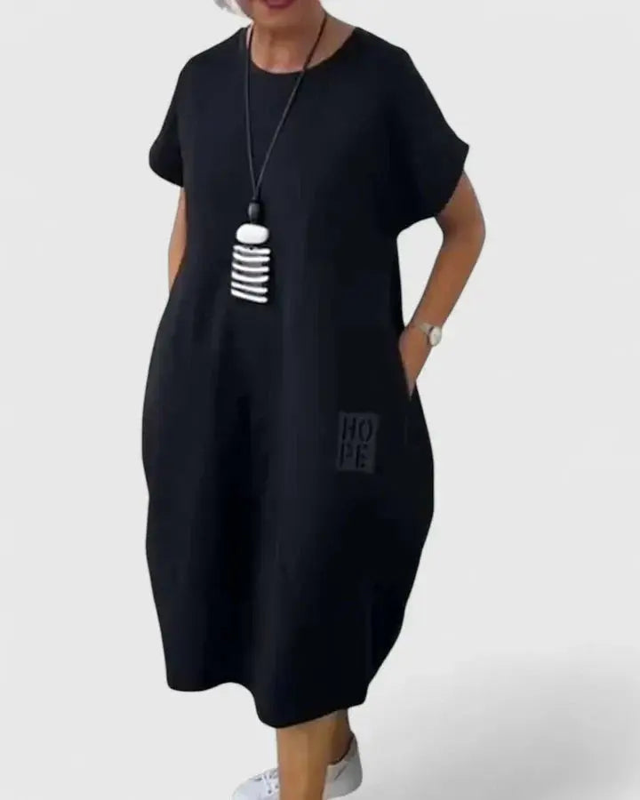 Thalyssiah | Comfortable Midi Dress Clara Monroe