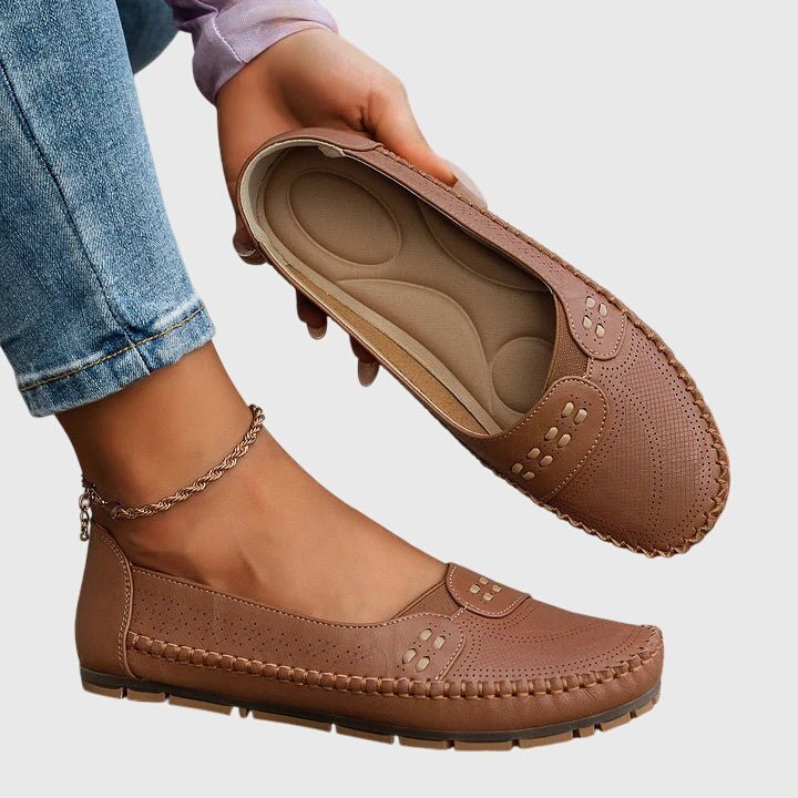 Maple™ | Orthopedic Shoes Clara Monroe
