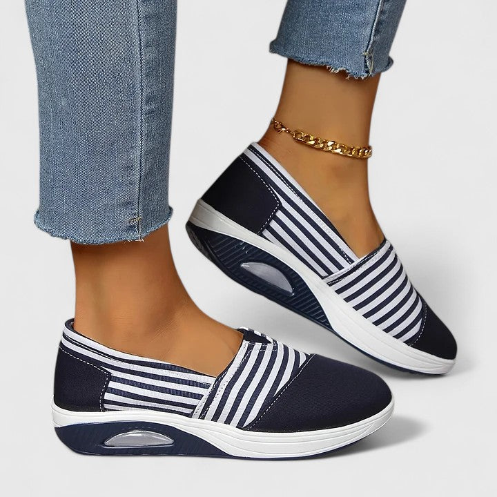Julia | Orthopedic Sneakers Clara Monroe