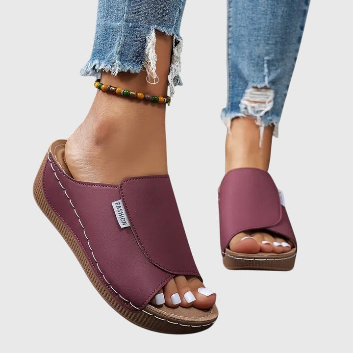 Esther™ | Stylish Orthopedic Sandals Clara Monroe