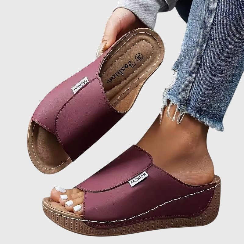 Esther™ | Stylish Orthopedic Sandals Clara Monroe