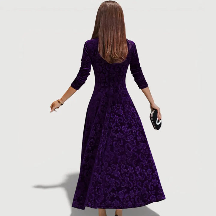 JILLIAN – ELEGANT VELVET DRESS Clara Monroe
