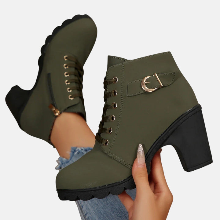 Monte-Claire Ankle Boots Clara Monroe