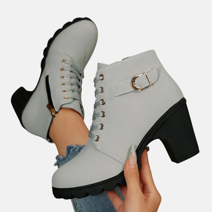 Monte-Claire Ankle Boots Clara Monroe