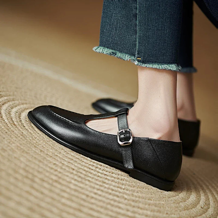 Sarah | Low Heeled Pumps