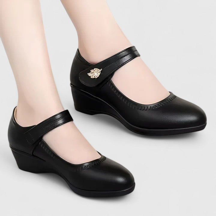 Daleyandra | Orthopedic Shoes Clara Monroe