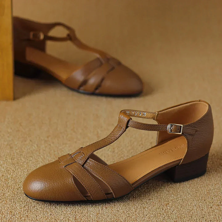 Hana | T-Bar Flats