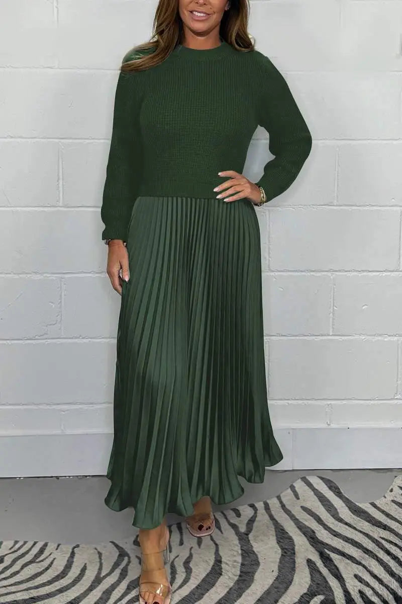 Claudia - Maxi dress with sweater and pleated skirt Clara Monroe