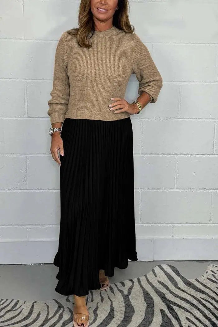 Claudia - Maxi dress with sweater and pleated skirt Clara Monroe