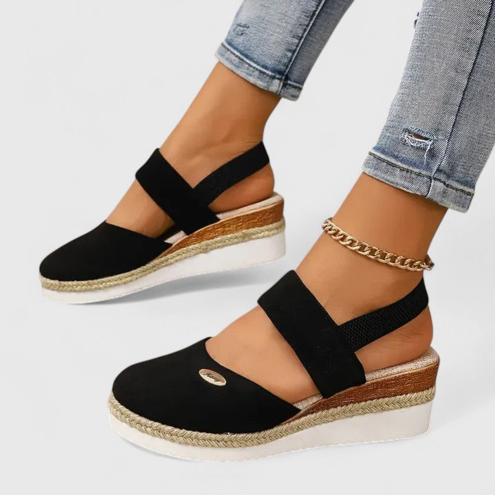Cassaria | Sophisticated Sandals Clara Monroe