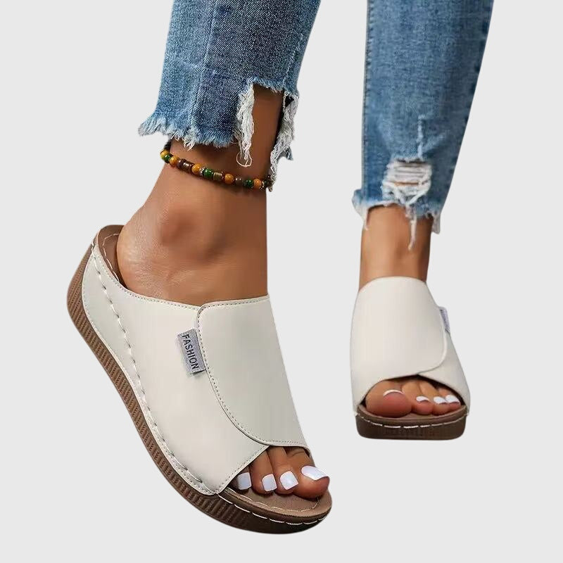 Esther™ | Stylish Orthopedic Sandals Clara Monroe